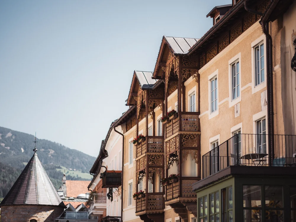 Hotel Bruneck — Design-ApartSuiten am Kronplatz